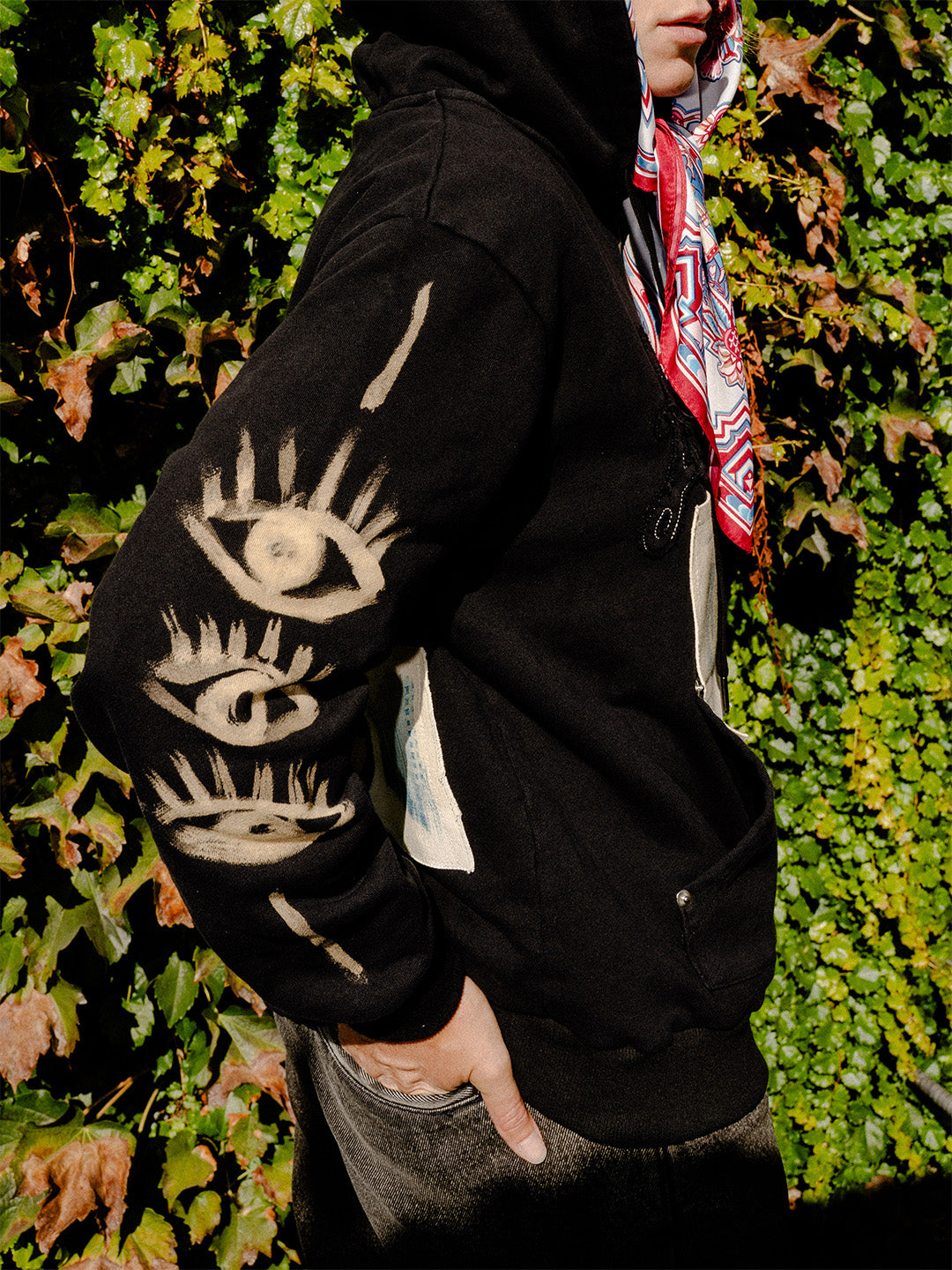 Texture Bounce 1-of-1 Hoodie - MEDIUM "Eyes"